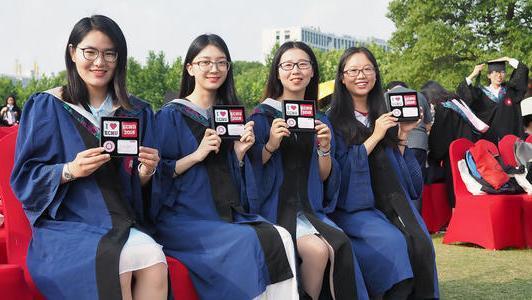 当老师上什么大学(当老师什么大学专业好)