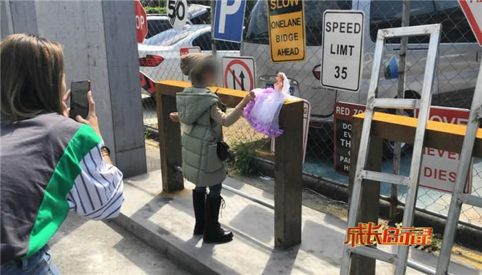 揭秘童模行业乱象：孩子变父母经济来源 “基本不上学”（组图） - 3