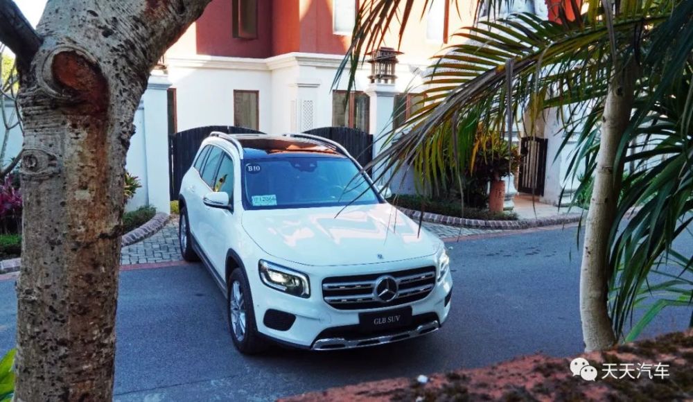试完全新glb200方才明白梅赛德斯奔驰为何如此定价