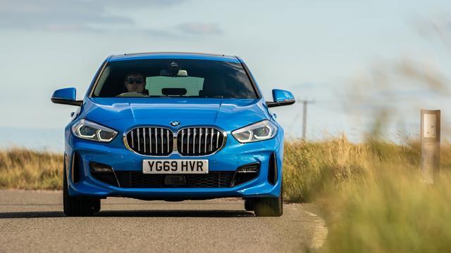 抛弃后驱落入凡间测试新一代宝马1系掀背车