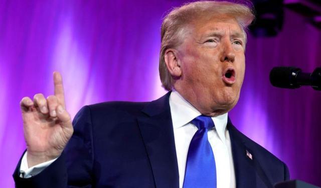 特朗普|佩洛西斥骂特朗普：大选言论就是压制投票，庞大体格中没一盎司体面