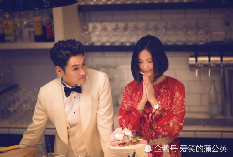 袁弘参加了她的婚礼,对她一见钟情,3年后把她