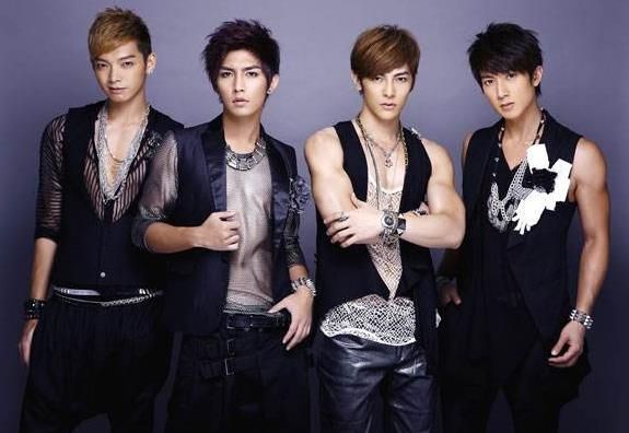 拍戏多年不如参加一档综艺的明星除了炎亚纶还有彭昱畅魏大勋