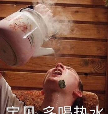 英国人第一次在中国看病,刚进医院就迷茫了:中国开水这么万能吗