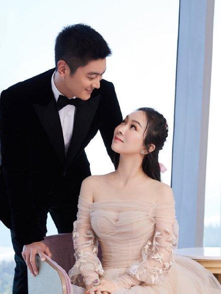 杜江教育嗯哼只能为心爱的女人穿女装谁注意到霍思燕说了什么