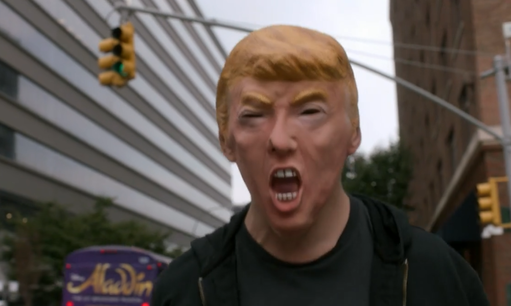 美剧《清道夫》第七季,戴上总统川普头套打劫