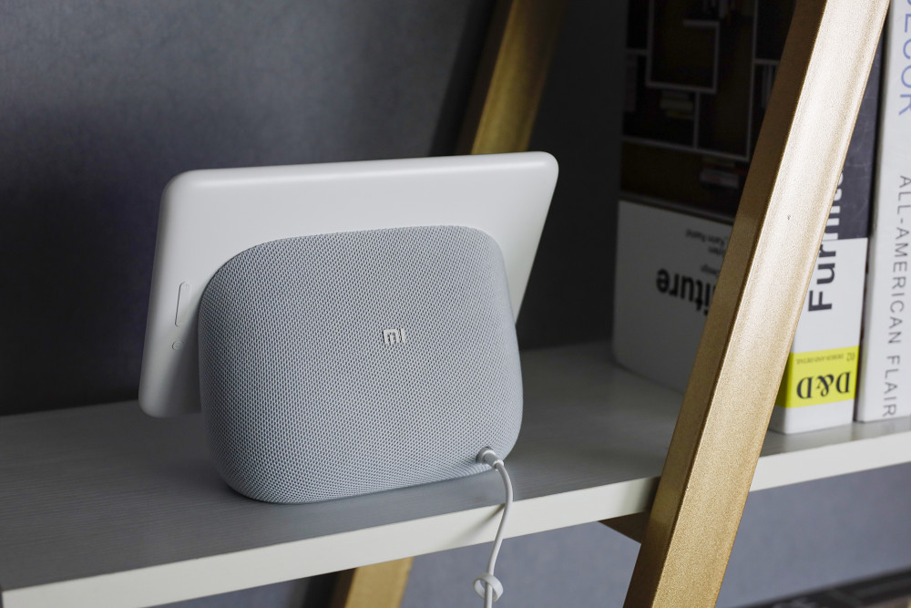 大视野带来大升级 小爱音箱触屏版pro 8开箱上手_腾讯新闻