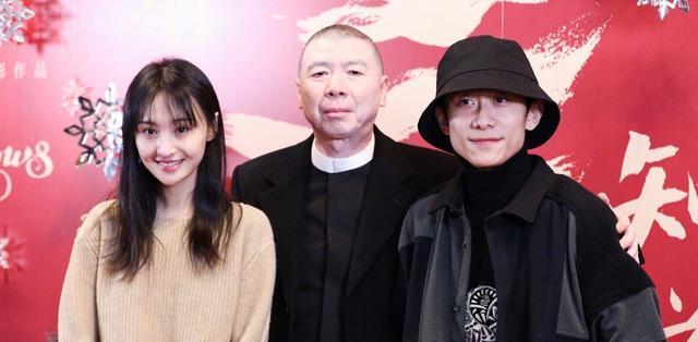 冯小刚安慰郑爽之后又邀请李现拍电影学张艺谋和流量明星合作