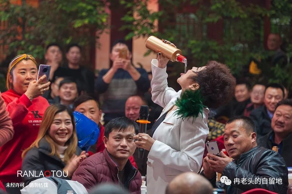 孔子酱班逆袭菏泽,市场专家称或会激起酒品市场"地震".