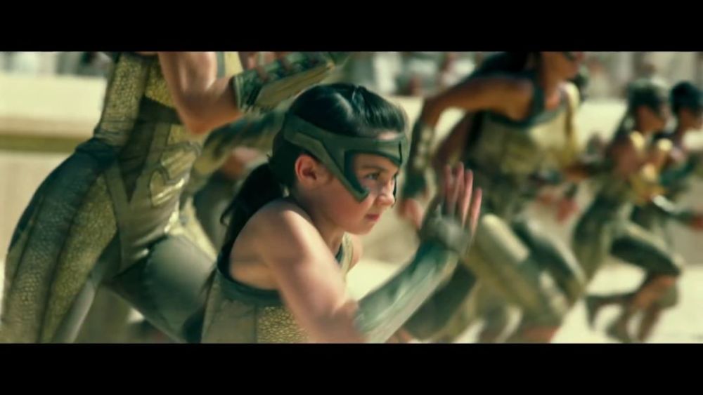 深度解析《神奇女侠1984》预告,男友复活带着有最大彩蛋