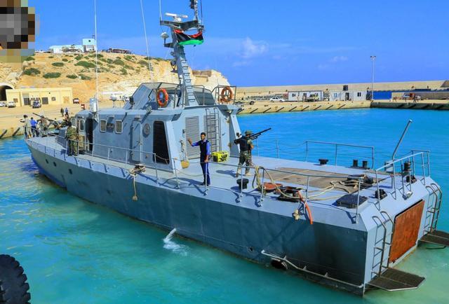 利比亚国民军现在实力拦不住政府军爱尔兰海军以11万欧元的价格将近海