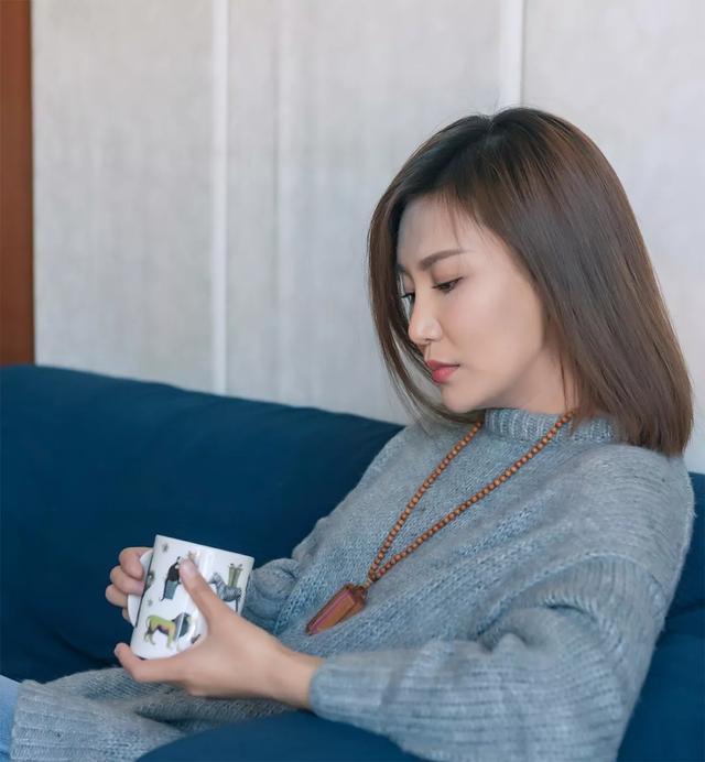 乌日娜没拒绝过潜规则的女演员当不了好导演