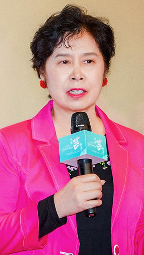 冯小刚贺岁片《只有芸知道》今公映,温籍女作家张翎任编剧