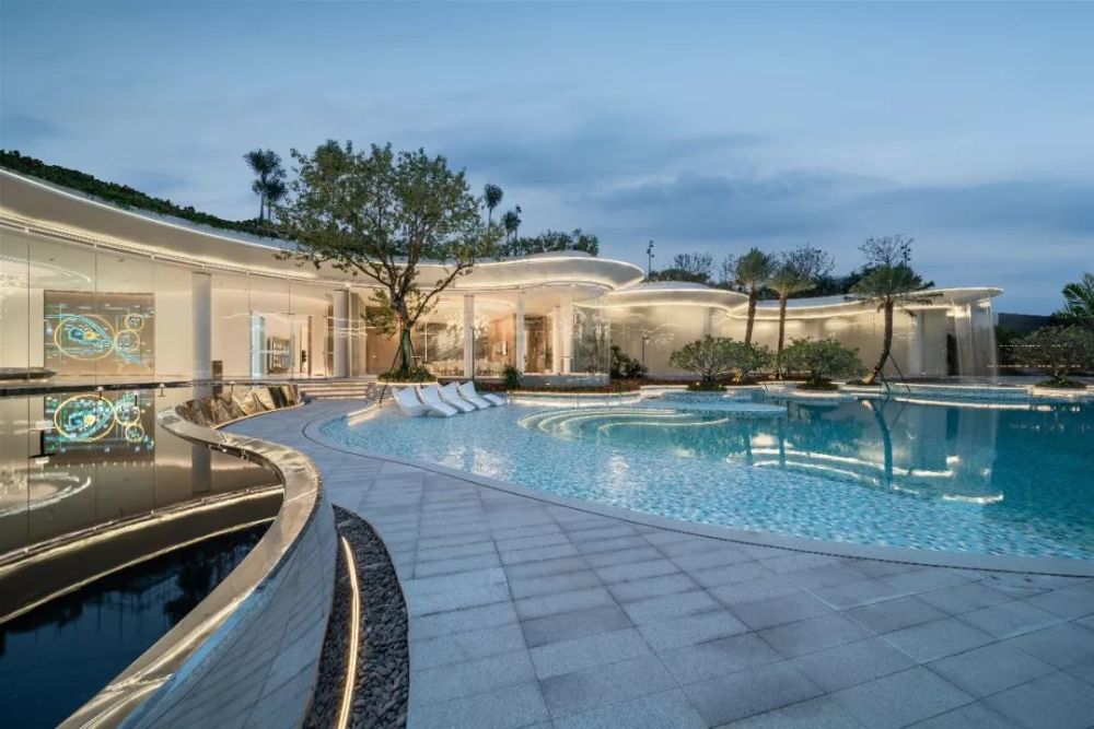 下沉式庭院一道靓丽的风景线