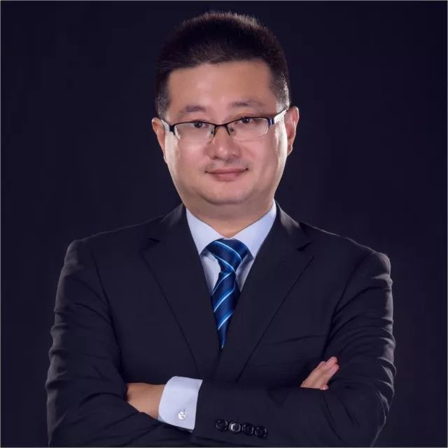 邱鹏程,重庆百君律师事务所律师.