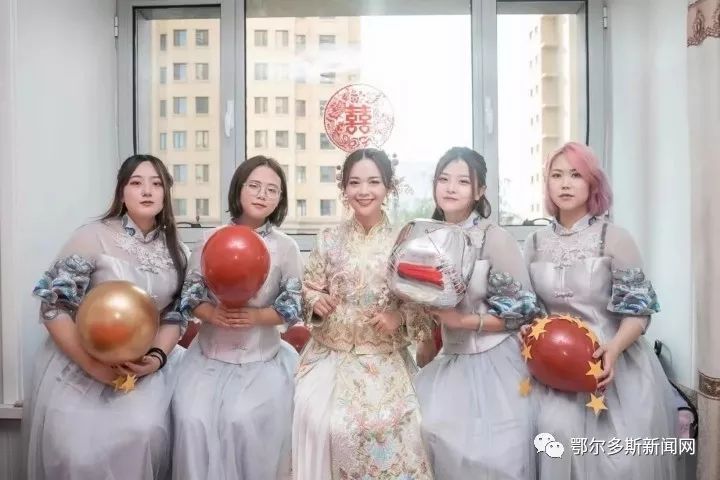 鄂尔多斯老总女儿(鄂尔多斯董事长女儿)