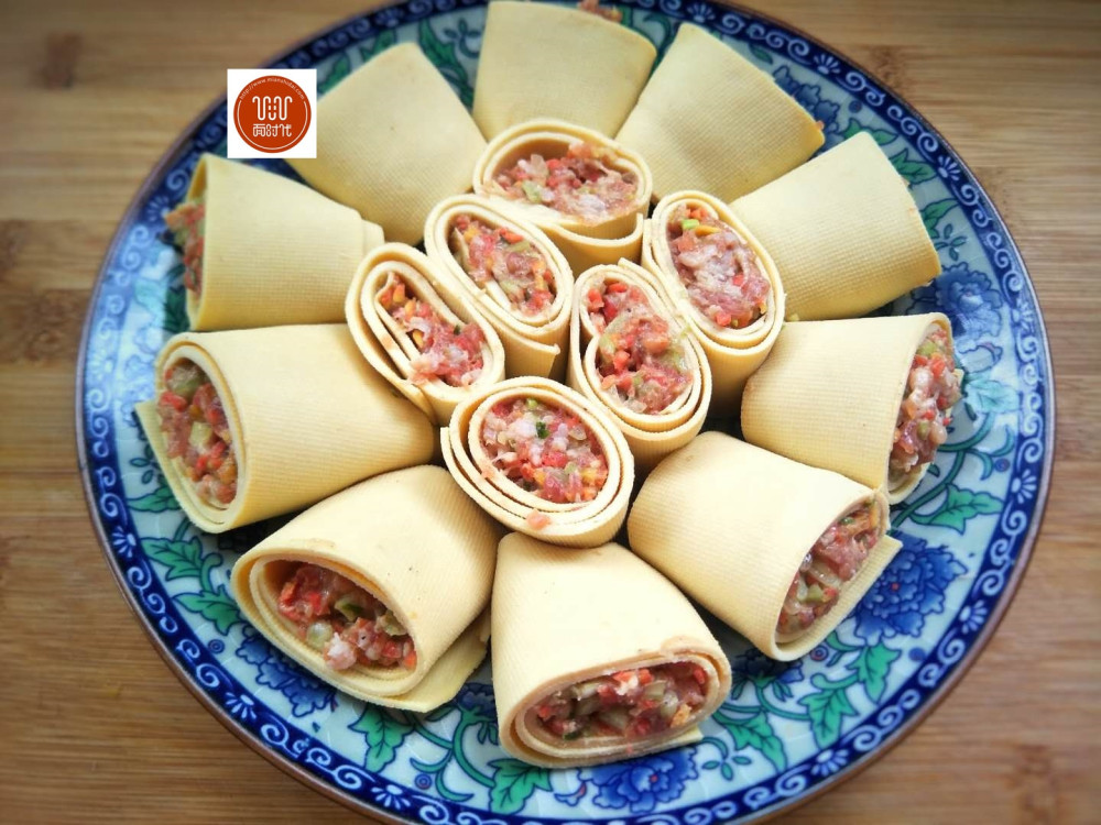 冬天,这菜我家隔三岔五就做一次,简单蒸一蒸,鲜香软糯又营养!