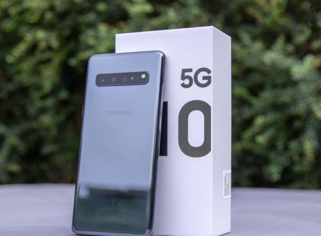 三星galaxy s10 5g评测:性能强悍,但相机真的很丑!