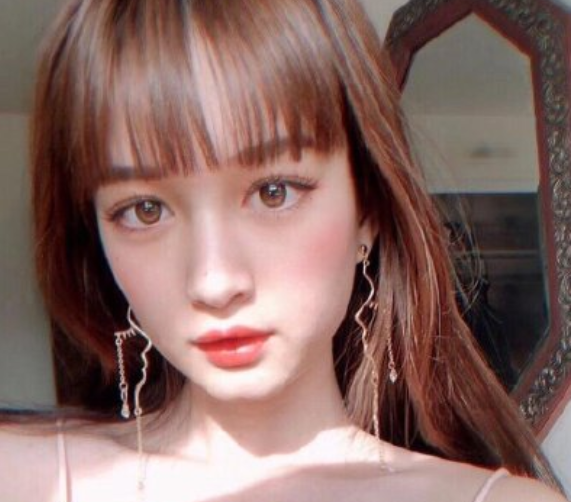 18岁仙女颜的susan苏路人生图曝光失去滤镜后感觉失恋了