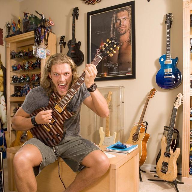 外媒爆料刀锋艾吉将回归wwe!目前正与公司商讨相关剧情