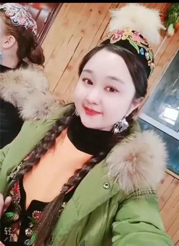 本地演员 加依娜·因拜尔汗:作为我们特克斯的本地演员,能够这次参与