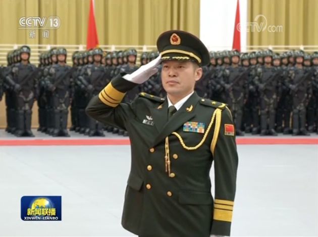 驻澳门部队司令员徐良才今年1月履新,他此前是南部战区联合参谋部作战