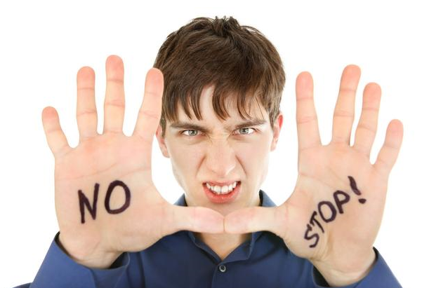 领导安排这四个任务,高情商的人都"懂拒绝",越是敢拒绝,越少吃亏