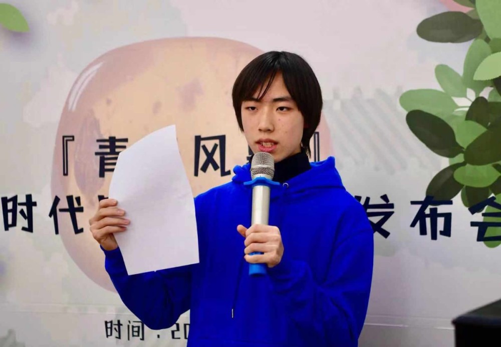 年仅15岁中国高中生发现恐龙时代昆虫新物种