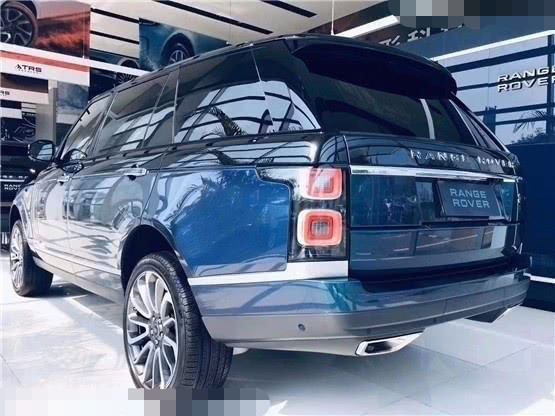 路虎揽胜5.0创世加长版,"心有猛虎,细嗅蔷薇"