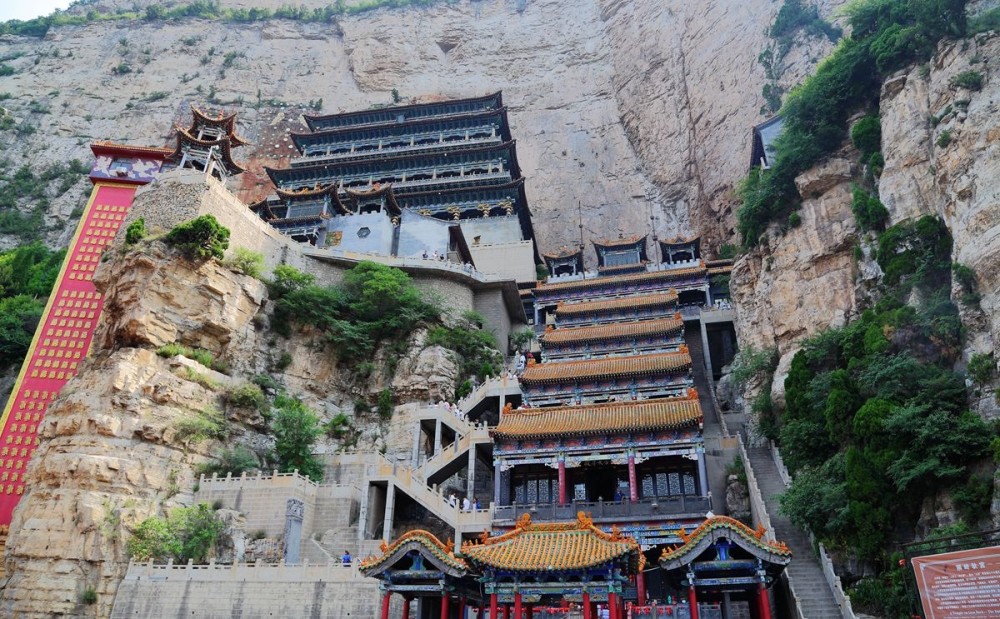 介休城东南20公里处新地村 乔家大院 地址:晋中市祁县东观镇乔家堡村