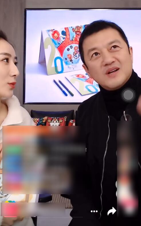 李亚鹏直播卖李嫣手绘挂历价格不菲，封面是李嫣为王菲送的生日礼物（组图） - 7