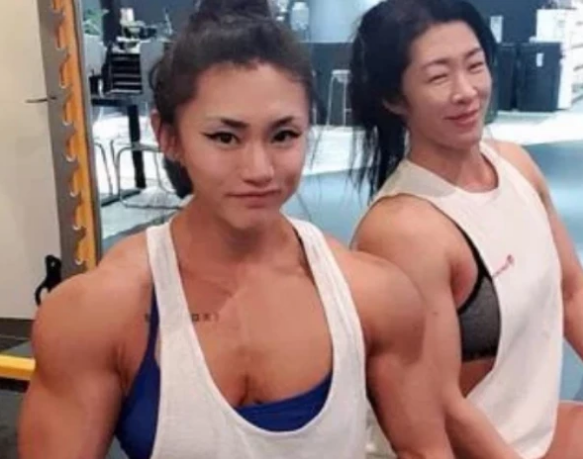 40岁阿姨健身8年 体重却增加50斤 体脂率低到不可思议 健身房 体脂率 健美