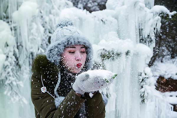 定西冬春季冰雪温泉游推介会在西安举行 邀西安市民看雪泡温泉