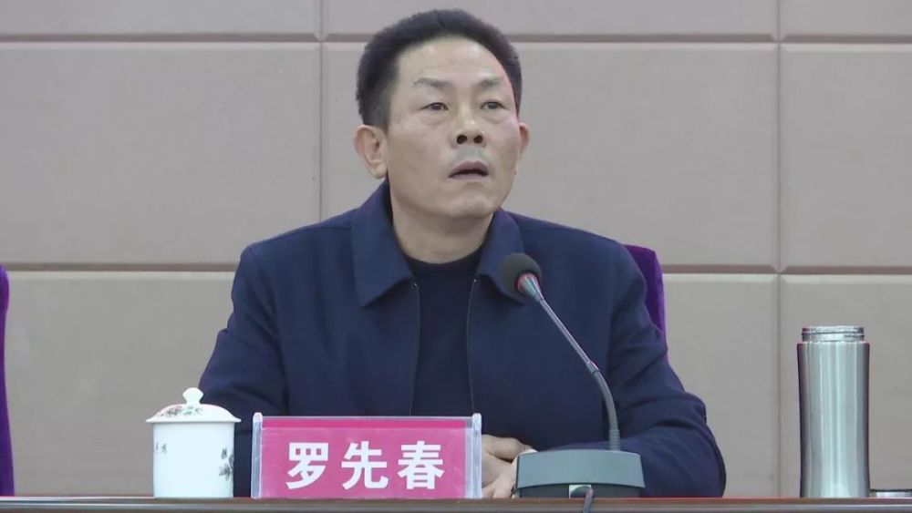 县领导调度城市提质工作