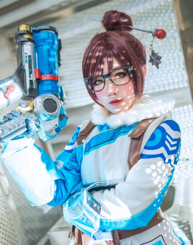 守望先锋小美cosplay,小姐姐气质超凡天生丽质