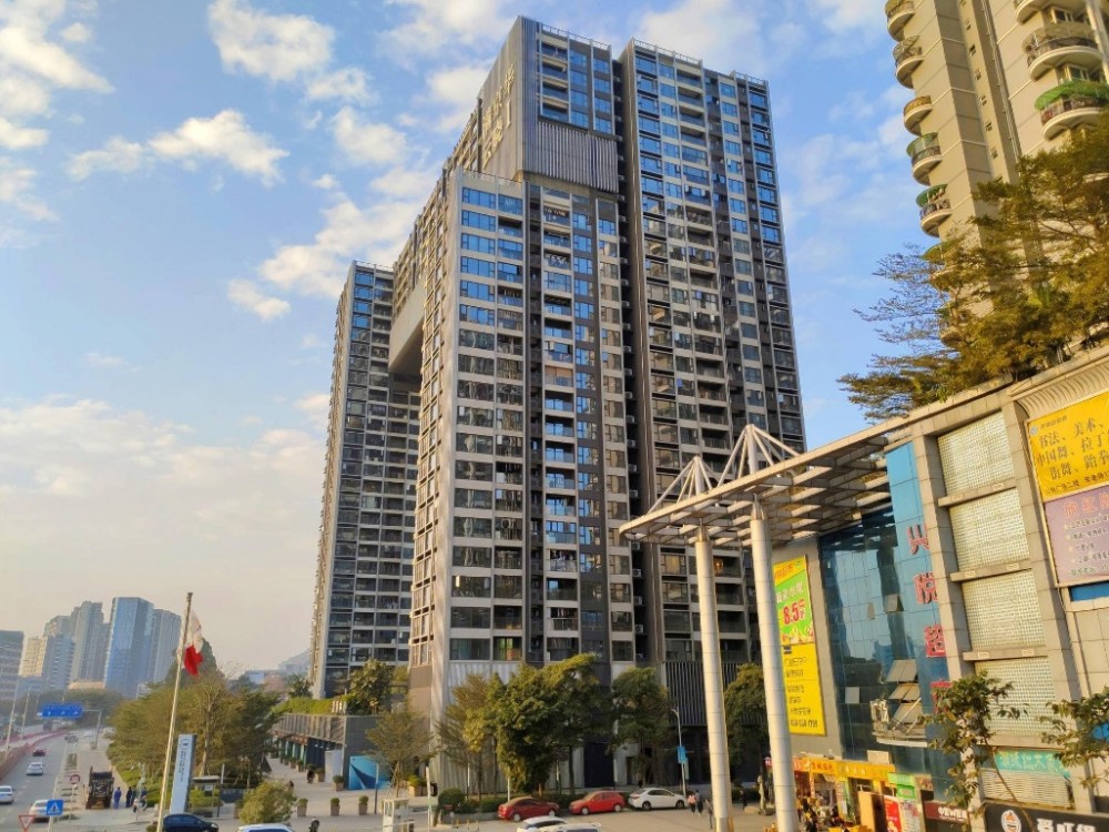 改换门庭、灵魂人退场,这样的坚果Pro 3还