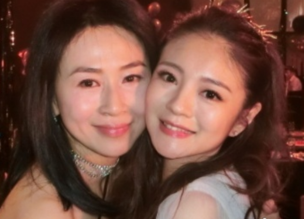 "上海吴太"意外猝死,生前朋友遍布名人圈,刘嘉玲安以轩伤心不舍