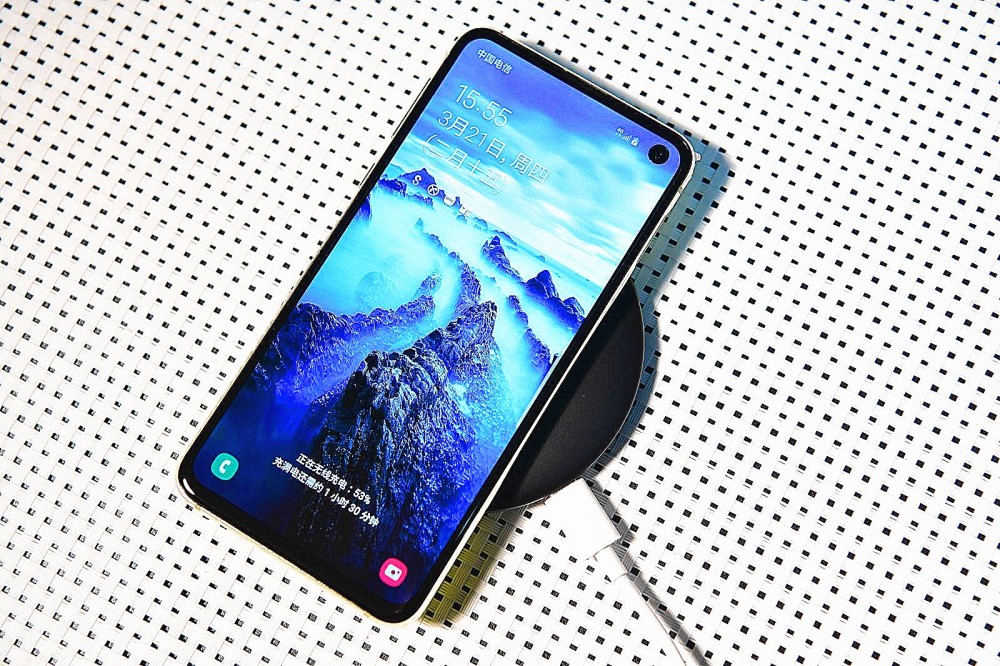 三星小屏旗舰发布快一年了也该彻底说再见了