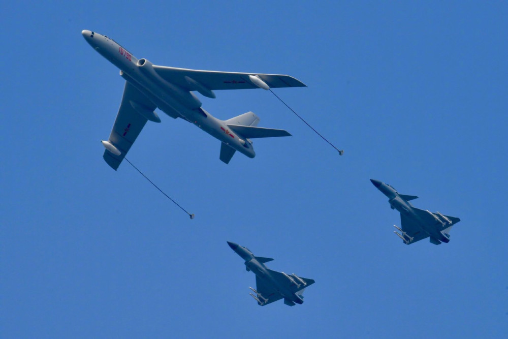 轰六n如此一改简单粗暴有效让我军获得真正远程战略打击力量