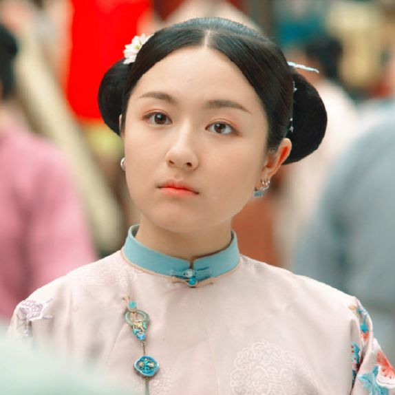 谁说圆脸=脸大?jennie的同款脸型就超美