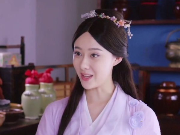 而曹曦月大家应该有一定的印象,她也是一个不错的演员,虽然不是很出名