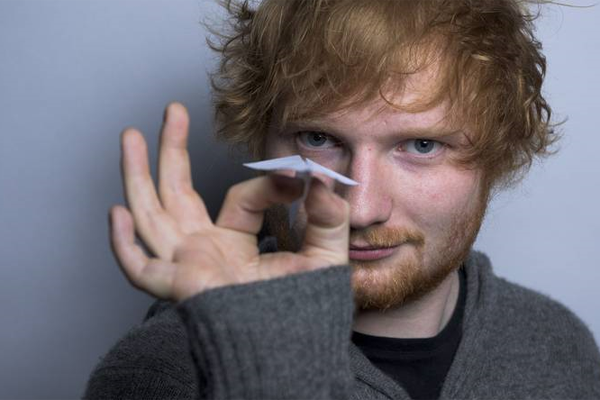 黄老板艾德希兰为陪伴妻子正式暂别娱乐圈18个月