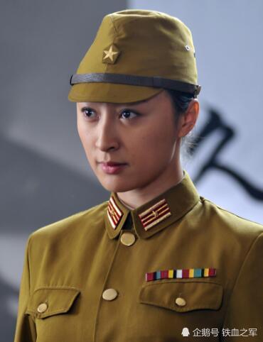 是不可能出现女军官的,这样的抗日剧八成是为了收视率,所以加了个美女
