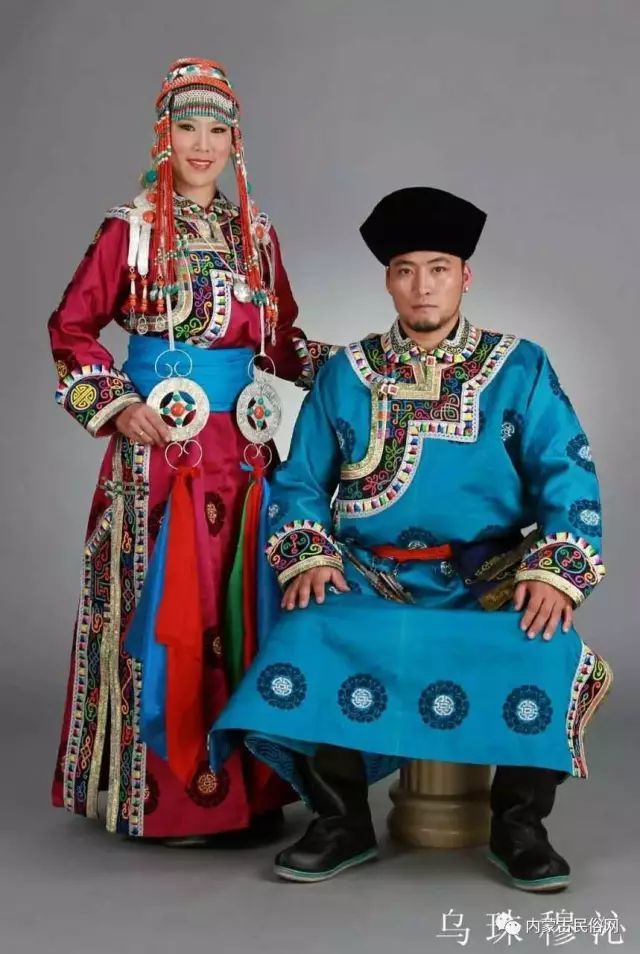蒙古族各部落服饰,你爱哪一款?