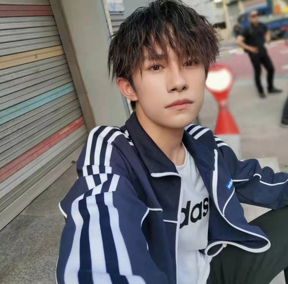 易烊千玺被问,将来给孩子取什么名字?听到他的