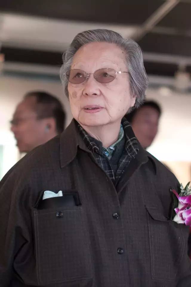 谢稚柳夫人陈佩秋的精彩人生