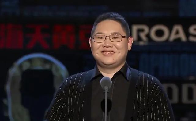 成为职业选手不容易!edg教练透露:游戏天赋只是基础