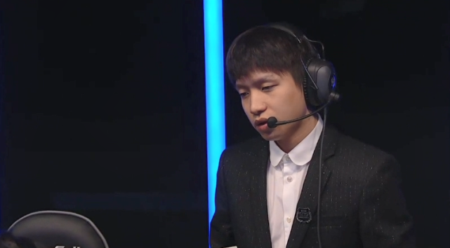 英雄联盟德杯:edg让二追三成功晋级,厂长可以放心当教练了!