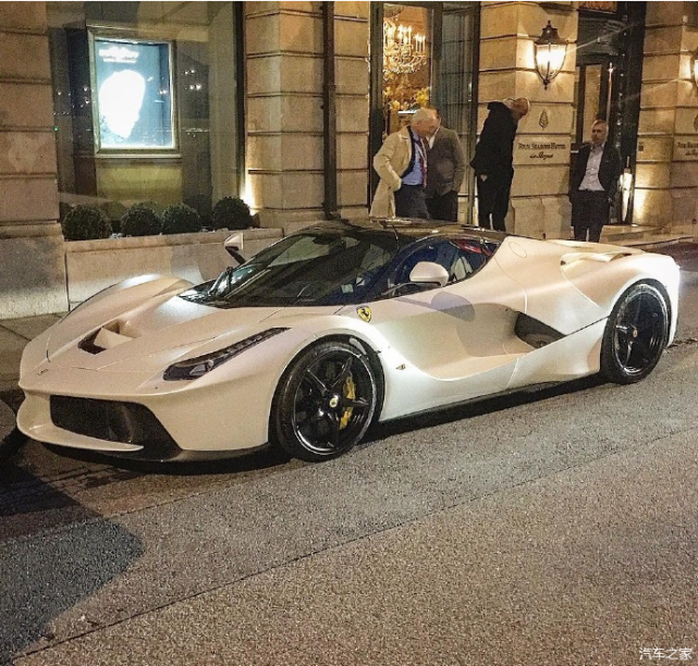 街头实拍 法拉利laferrari