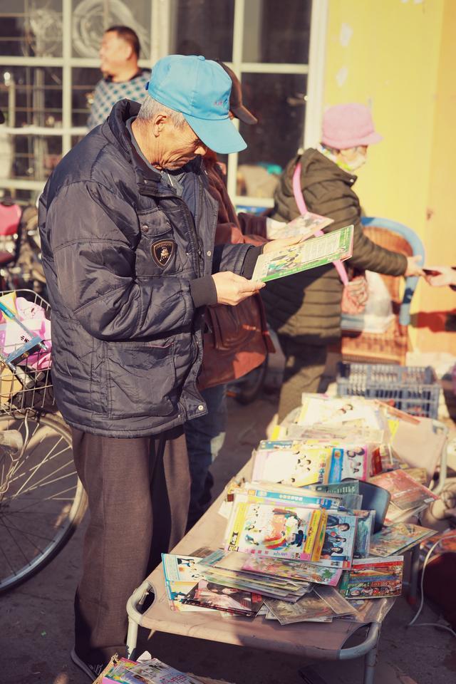 "鬼市儿"从天宝路到北辰,在这捡漏儿是旧物爱好者的狂欢